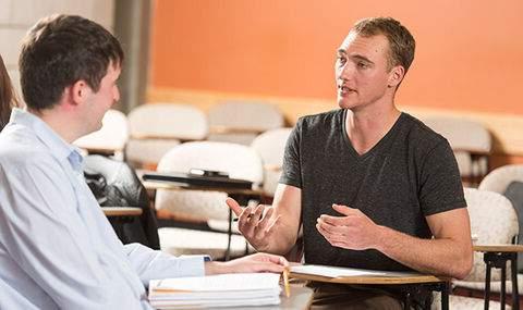 2 BSU Counselor Ed students role playing a counseling session